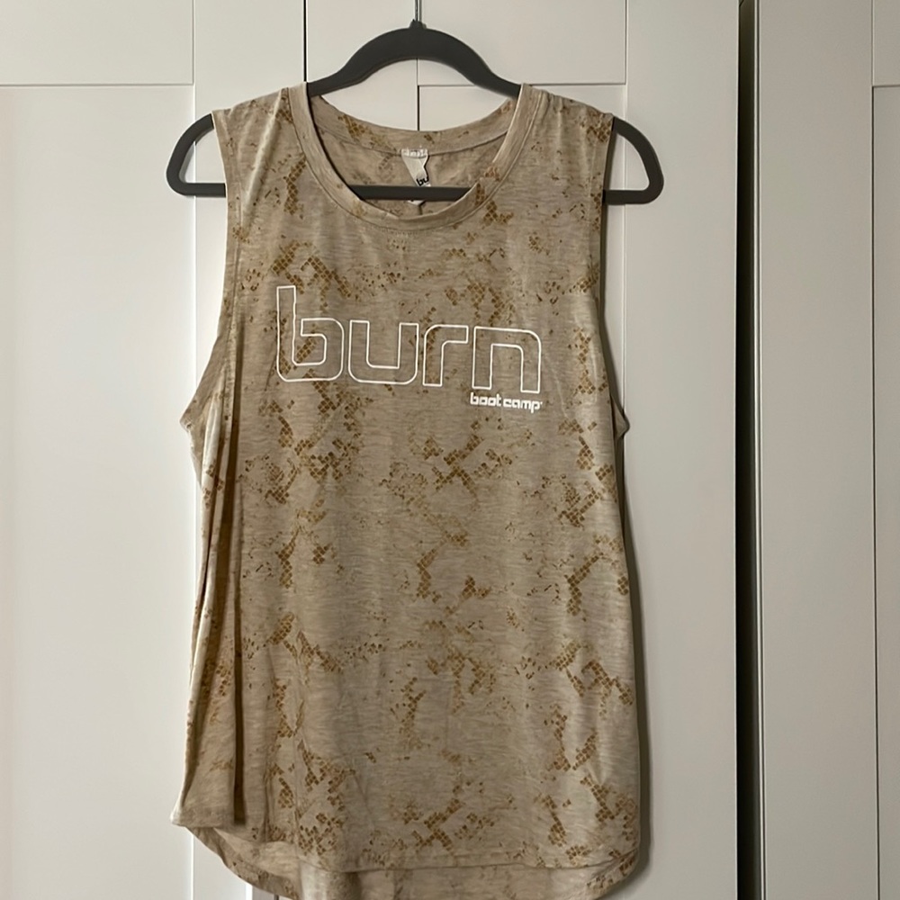 Burn Bootcamp snake skin pattern workout tank
